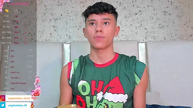 Snapshot of Angel_esteban_fx chatting on 03.04.25 Angel esteban fx online show from 03.04.25
