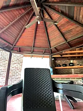 Snapshot of Angel_esteban_fx chatting on 11.26.25 Angel esteban fx online show from 11.26.25