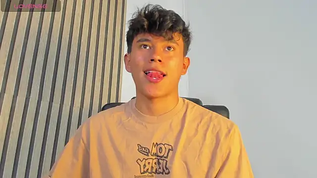 Angel esteban fx online show from 04.13.26