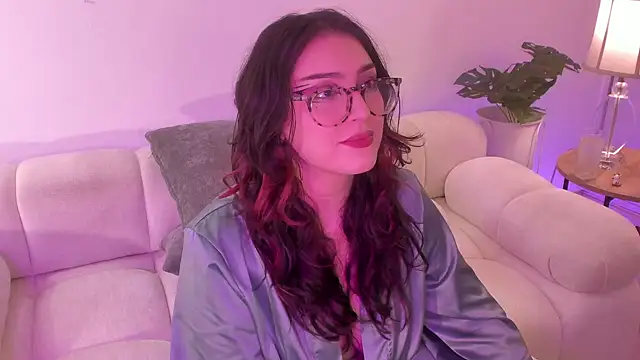 Snapshot of freya_bella_ chatting on 12.06.24 freya bella online show from 12.06.24