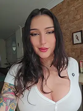 Snapshot of freya_bella_ chatting on 05.12.26 freya bella online show from 05.12.26