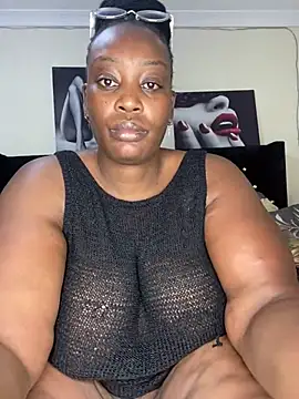 MsWhiteChocolatte online show from 03.03.25