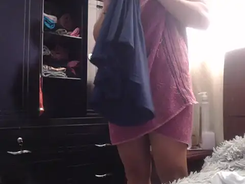 Laura martin  online show from 03.14.25