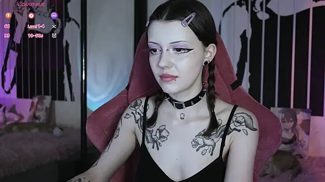 prettybones online show from 02.27.25