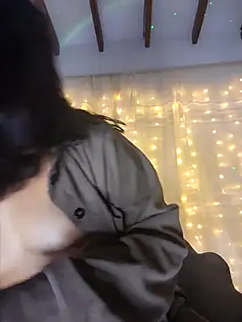 Juanelopez1 online show from 02.10.25