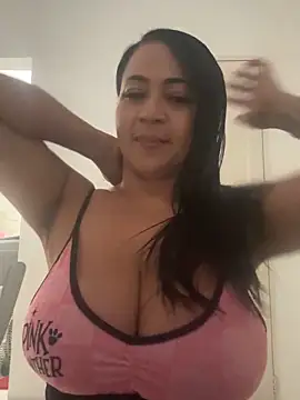 sophie-newton online show from 11.30.25