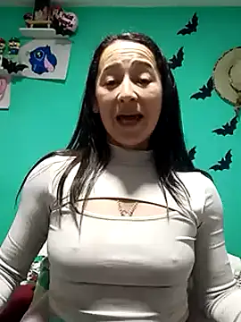 emilypoppy3 online show from 02.05.25