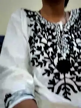 Snapshot of Kumkum_36 chatting on 02.27.25 Kumkum 36 online show from 02.27.25