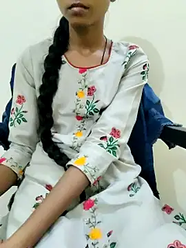 Snapshot of Kumkum_36 chatting on 03.11.25 Kumkum 36 online show from 03.11.25