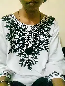 Snapshot of Kumkum_36 chatting on 03.18.25 Kumkum 36 online show from 03.18.25