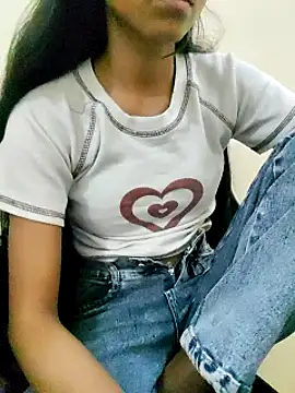 Snapshot of Kumkum_36 chatting on 03.23.25 Kumkum 36 online show from 03.23.25