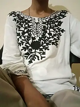 Snapshot of Kumkum_36 chatting on 09.10.25 Kumkum 36 online show from 09.10.25