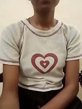 Snapshot of Kumkum_36 chatting on 09.27.25 Kumkum 36 online show from 09.27.25