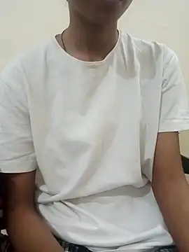 Snapshot of Kumkum_36 chatting on 10.14.25 Kumkum 36 online show from 10.14.25