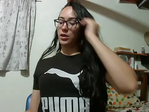 brittanycheeks online show from 11.21.25