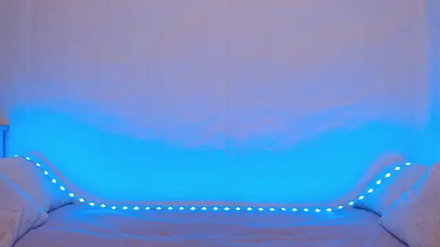 Snapshot of Emily_hardcore chatting on 10.12.25 Emily hardcore online show from 10.12.25