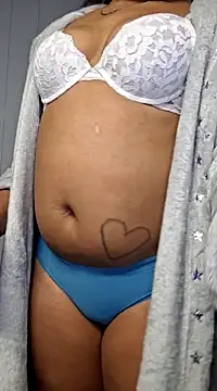 Snapshot of samone9 chatting on 02.01.25 samone9 online show from 02.01.25