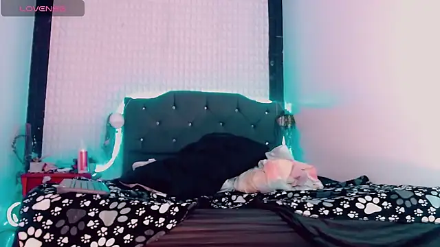 twoblacksexy online show from 12.10.24