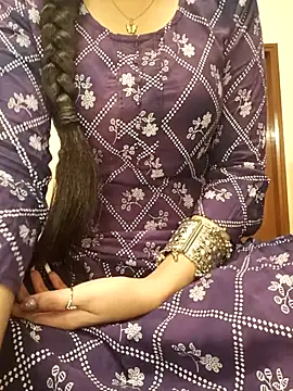 Snapshot of Ruchi-34 chatting on 06.11.26 Ruchi-34 online show from 06.11.26