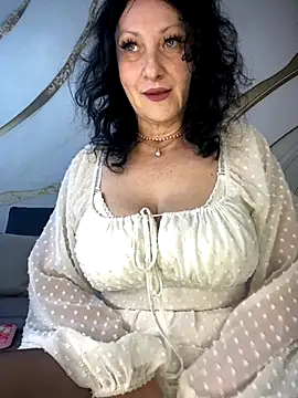 Katie-n online show from 09.25.25