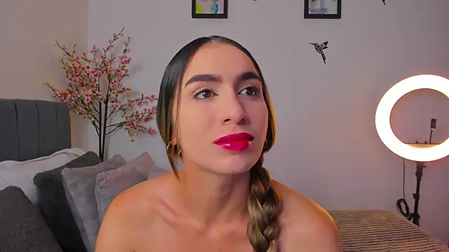 im sarah34 online show from 02.13.25