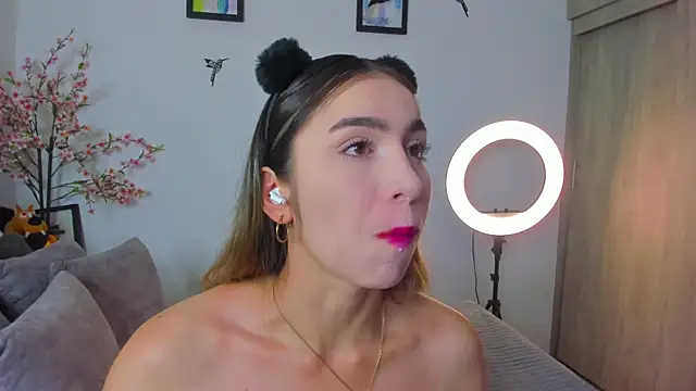 im sarah34 online show from 03.13.25