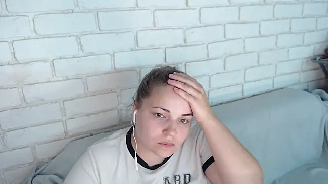 Crazyy girl  online show from 11.02.25