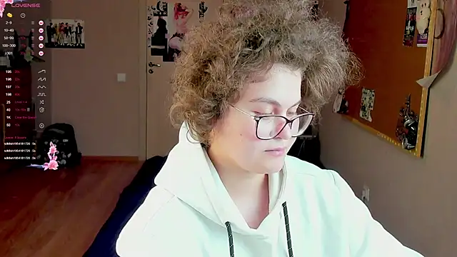 Sashy Way online show from 12.19.24