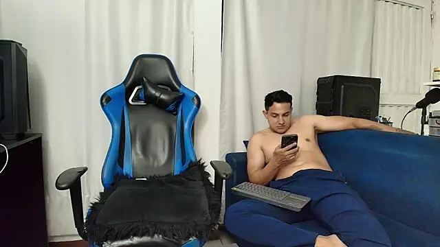 hott dicks online show from 07.27.26