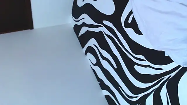 lilith luv online show from 01.13.25