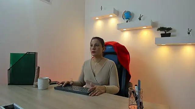 ada mclaine online show from 03.21.26