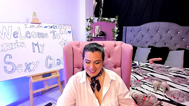 Snapshot of martina_foxy_ chatting on 03.07.25 martina foxy online show from 03.07.25