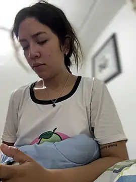 Mila Morgan online show from 03.03.25