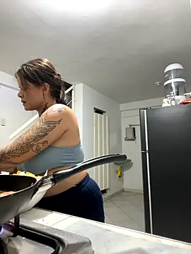 Snapshot of ivanna_rivera chatting on 10.05.25 ivanna rivera online show from 10.05.25