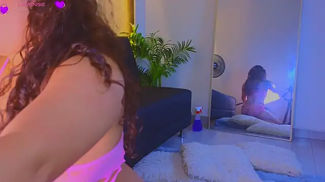 Isa  Blanc online show from 02.12.26