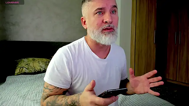 BlowMyXXL online show from 02.02.25