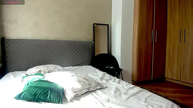 BlowMyXXL online show from 03.20.25