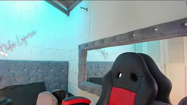 Snapshot of sarajhonson_dl chatting on 02.12.26 sarajhonson dl online show from 02.12.26