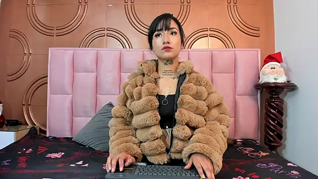 emmily keller19 online show from 01.09.25