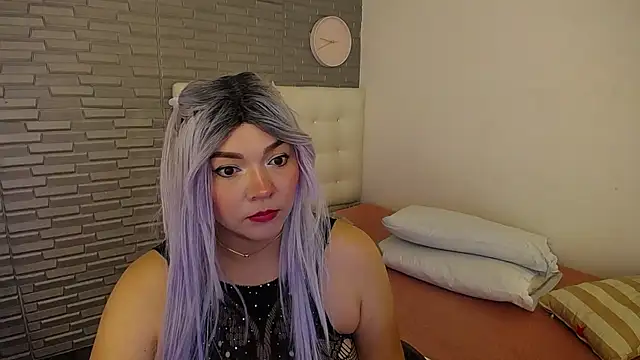 Cuckold lover69 online show from 12.28.24