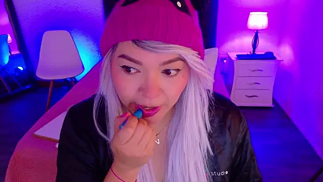 Cuckold lover69 online show from 02.23.25