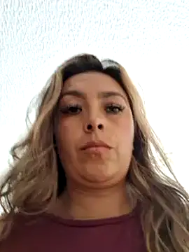 lauramcdowell1 online show from 01.22.25