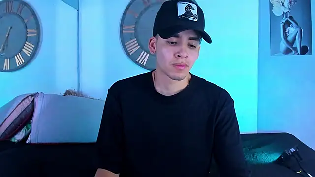 Mike 0233  online show from 01.05.25