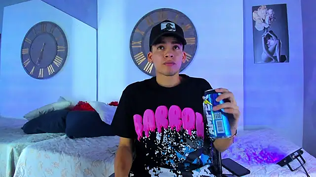 Mike 0233  online show from 01.18.25