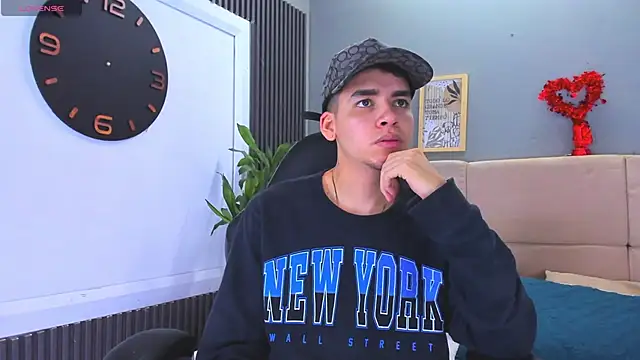 Mike 0233  online show from 02.12.25