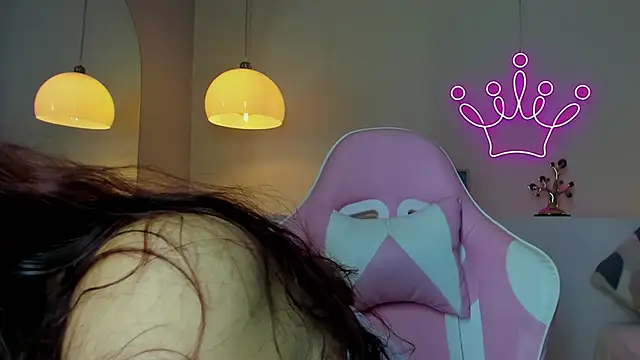 violeth hill online show from 02.27.25