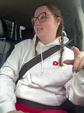 Snapshot of GingerSnap33 chatting on 12.14.24 GingerSnap33 online show from 12.14.24