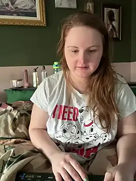 Snapshot of GingerSnap33 chatting on 03.16.25 GingerSnap33 online show from 03.16.25