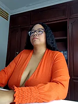 XMara online show from 02.21.25