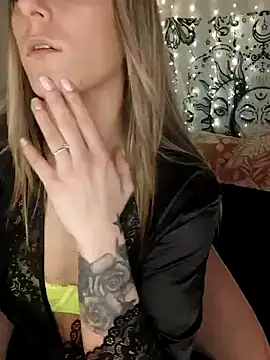 Snapshot of Nikiita-28 chatting on 01.09.25 Nikiita-28 online show from 01.09.25